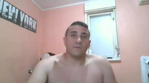 Snapshot of rosario1212 chatting on 06/13/26, 01:14 Rosario online show from 06/13/26, 01:14