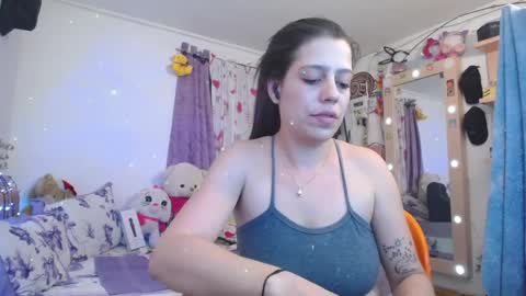 rosario_1996 online show from 09/17/25, 02:02