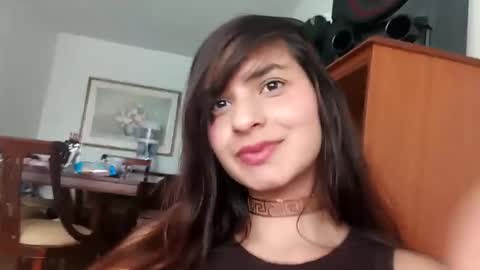 Snapshot of rosasvioletas chatting on 09/19/25, 05:02 rosasvioletas online show from 09/19/25, 05:02