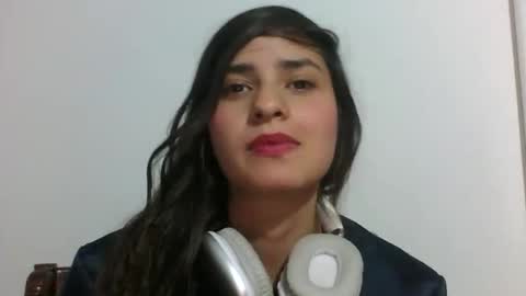 Snapshot of rosasvioletas chatting on 11/11/25, 11:49 rosasvioletas online show from 11/11/25, 11:49