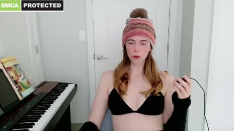 rose77782 online show from 01/15/25, 02:56