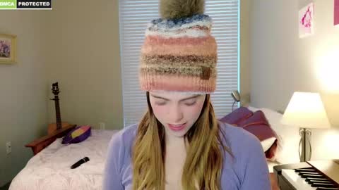 rose77782 online show from 02/04/25, 09:52