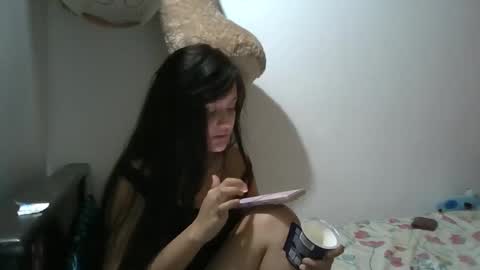 Snapshot of rose_077 chatting on 06/06/26, 03:33 Rose online show from 06/06/26, 03:33