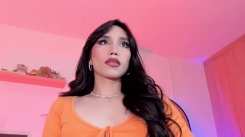 Snapshot of rose__saenz chatting on 10/19/25, 10:54 Rose Saenz online show from 10/19/25, 10:54