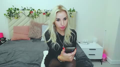 rose  shine online show from 09/25/25, 10:08