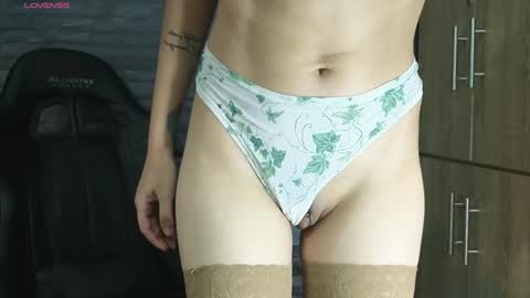  ROSE BAKER  online show from 12/04/24, 04:32