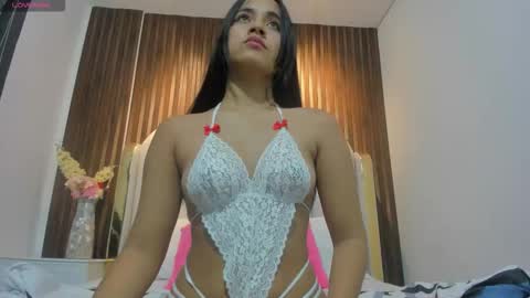 rose coquette online show from 09/19/25, 11:22