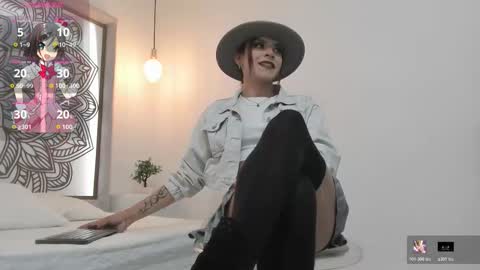 Rose online show from 12/05/25, 03:52