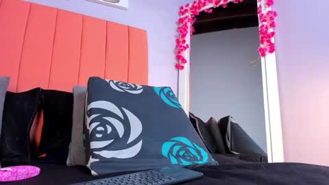 Rosse online show from 05/30/26, 07:11