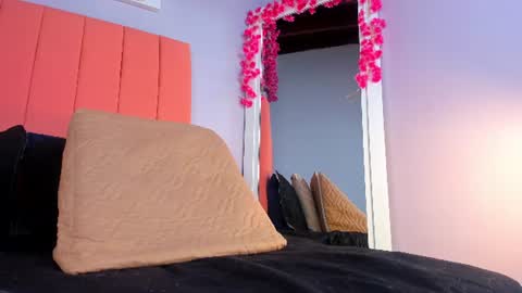 Rosse online show from 06/16/26, 06:54