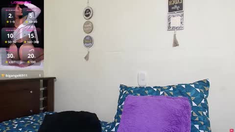 rose_towers4 online show from 09/13/25, 10:53