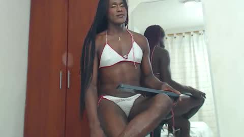 Snapshot of rose_valentiine chatting on 04/07/26, 01:11 rose_valentiine online show from 04/07/26, 01:11