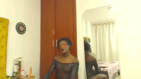 rose_valentiine online show from 07/08/26, 12:42