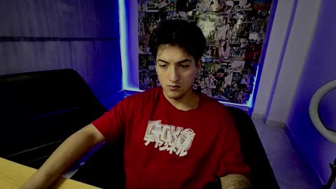 Snapshot of roseandviktor23 chatting on 09/16/25, 07:26 Rose Sins and Don Viktor online show from 09/16/25, 07:26