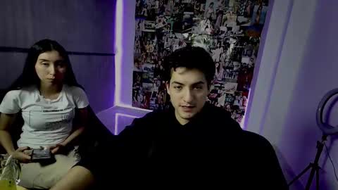 Snapshot of roseandviktor23 chatting on 09/21/25, 02:57 Rose Sins and Don Viktor online show from 09/21/25, 02:57