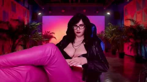 Snapshot of roseblooom chatting on 10/19/25, 04:46 Rosebloom online show from 10/19/25, 04:46