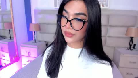 Rose online show from 09/24/25, 01:03