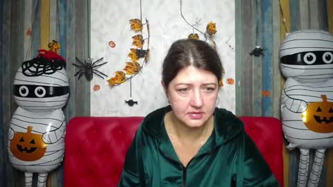 RoseHille online show from 11/15/25, 06:22