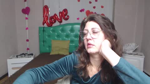RoseHille online show from 02/19/26, 06:04