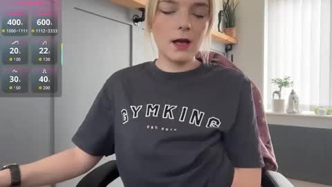 rose97 online show from 10/08/25, 10:02