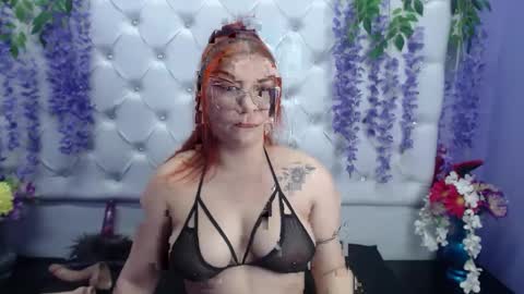 Snapshot of roselyn_arnold chatting on 01/23/25, 02:28 Julieta online show from 01/23/25, 02:28