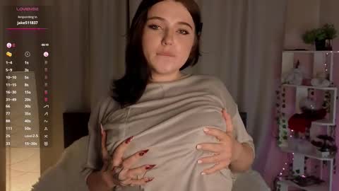 Graise online show from 09/19/25, 04:40
