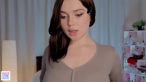Graise online show from 10/07/25, 05:43