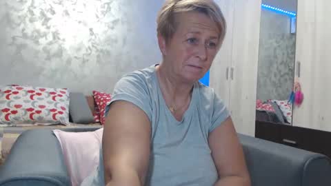 Snapshot of roses_and_lillies chatting on 12/06/24, 10:08 Lovepinklilly online show from 12/06/24, 10:08