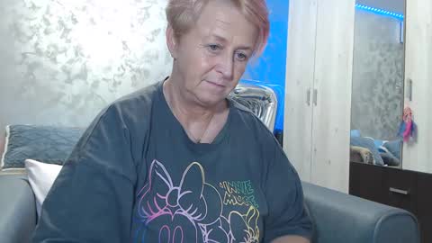 Snapshot of roses_and_lillies chatting on 01/03/25, 06:14 Lovepinklilly online show from 01/03/25, 06:14