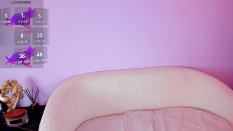 Nataly online show from 11/15/25, 06:33