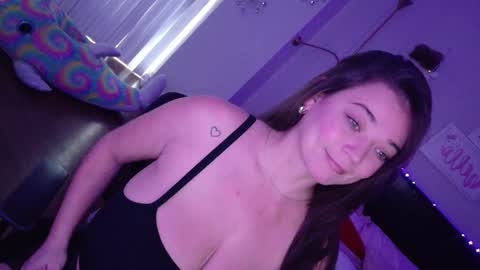 Rose Taylor online show from 12/11/24, 12:02