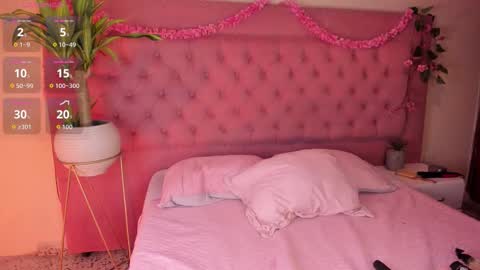   online show from 09/26/25, 06:06