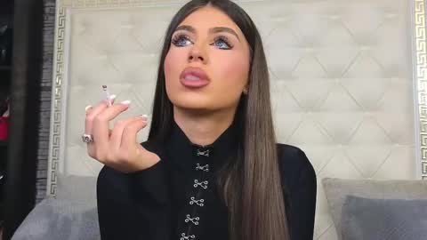 Snapshot of rosevanessa chatting on 12/04/25, 07:50 Gabriela online show from 12/04/25, 07:50