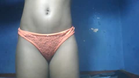 Roseyaa online show from 11/01/25, 05:48