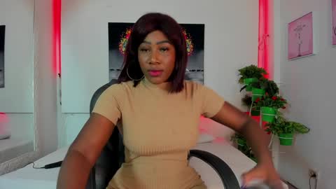 Snapshot of rosi_cooper chatting on 12/05/24, 10:55 rosi_cooper online show from 12/05/24, 10:55