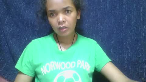 rosia685234 online show from 02/16/25, 08:22