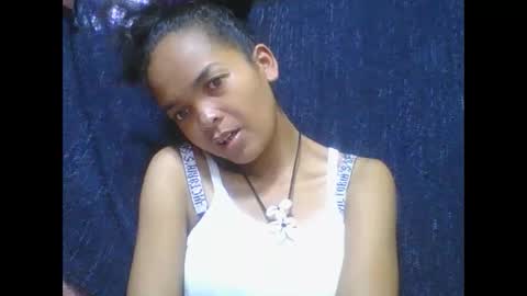 rosia685234 online show from 02/18/25, 01:44