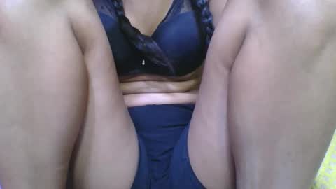 rosia685234 online show from 09/15/25, 07:30