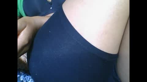 rosia685234 online show from 09/15/25, 07:36