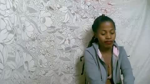 rosia online show from 10/16/25, 01:56