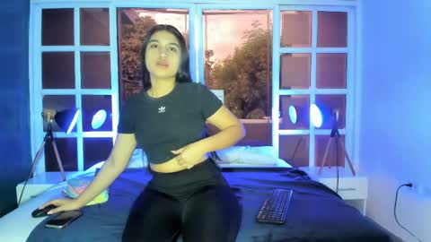 Snapshot of rosie_chell chatting on 05/26/26, 11:39 Rosie online show from 05/26/26, 11:39