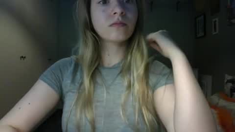 Snapshot of rosie_june chatting on 06/15/26, 06:59 Rosie online show from 06/15/26, 06:59