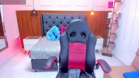 ROSSI online show from 10/06/25, 07:22