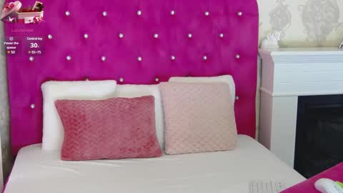 Snapshot of rossalia333 chatting on 01/20/25, 10:51 Rossalia online show from 01/20/25, 10:51