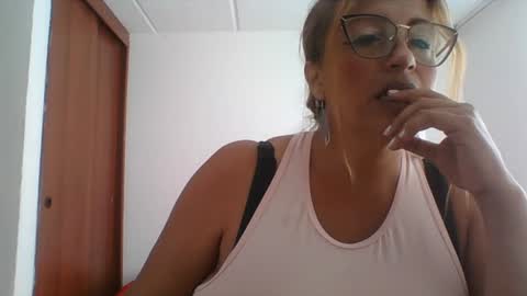 Rossana  online show from 12/07/24, 03:41