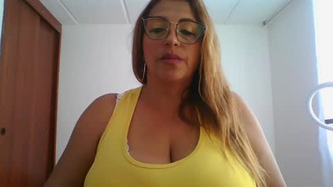Rossana  online show from 12/22/24, 12:49
