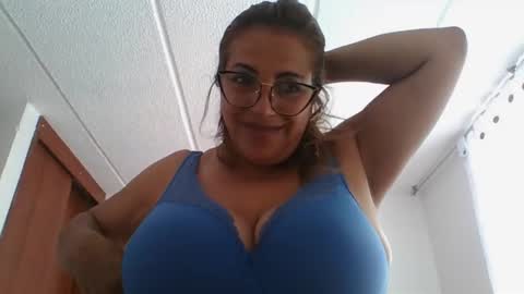 Rossana  online show from 02/09/25, 06:37