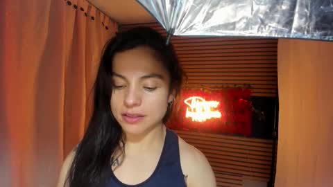 Snapshot of rosse_25 chatting on 10/28/25, 05:48 Would you like to help me with supplementation and sports suits so I can compete in powerlifting online show from 10/28/25, 05:48