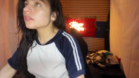 Snapshot of rosse_25 chatting on 02/24/26, 01:31 Would you like to help me with supplementation and sports suits so I can compete in powerlifting online show from 02/24/26, 01:31