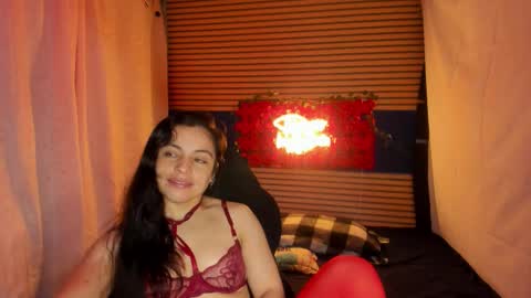 Snapshot of rosse_25 chatting on 02/28/26, 09:10 Would you like to help me with supplementation and sports suits so I can compete in powerlifting online show from 02/28/26, 09:10